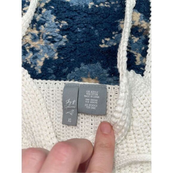 Crochet knitted top bra top - Picture 2 of 5